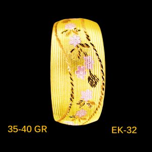 EK-25-32